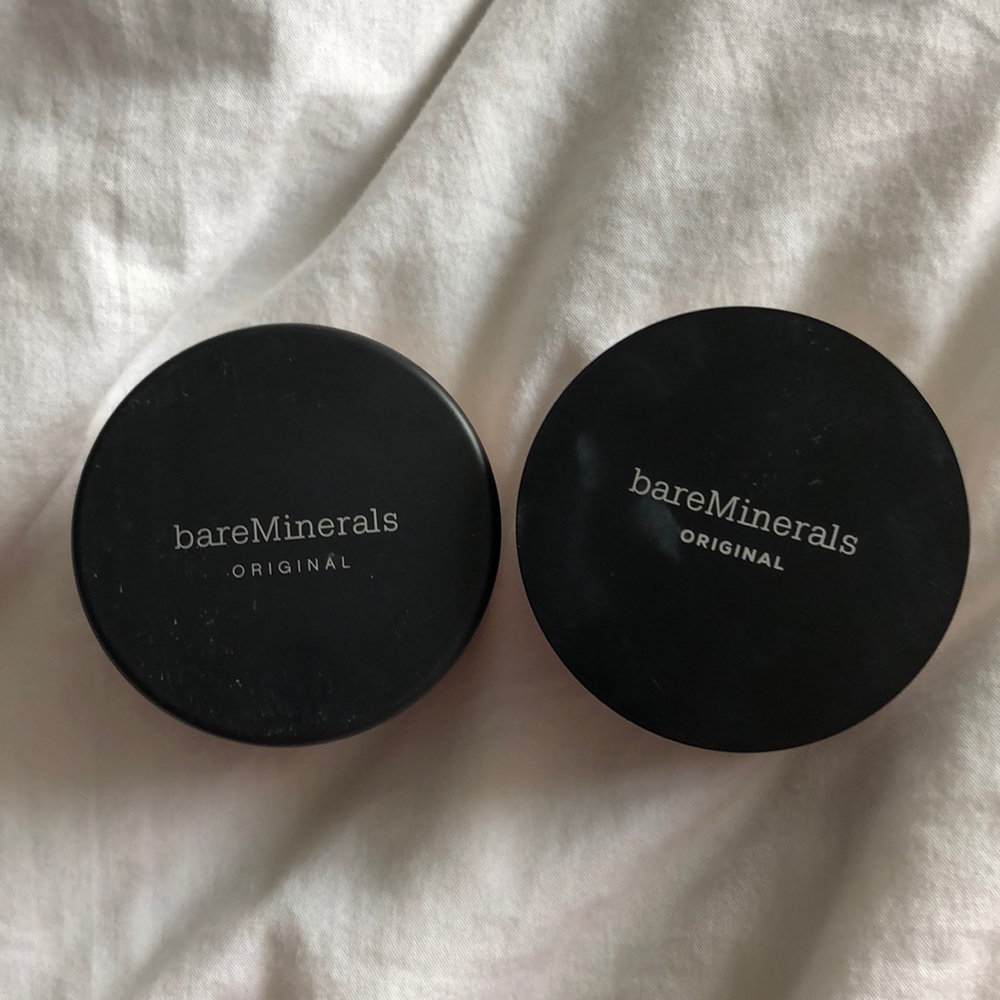 2 Used bareMinerals Foundation Fairly Light